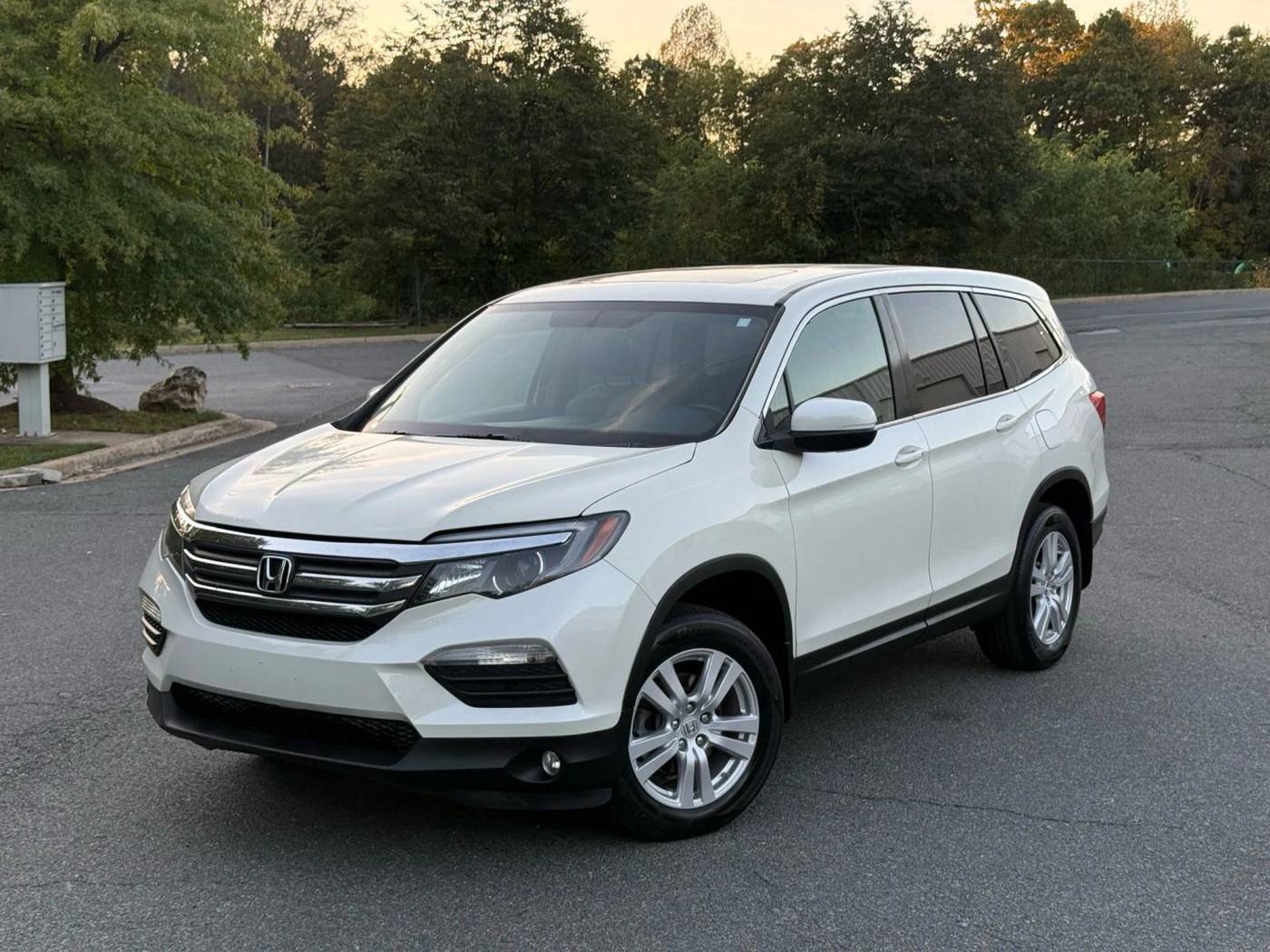 2016 Honda Pilot EX-L — SUV — 115,972 mi — Gaithersburg, MD