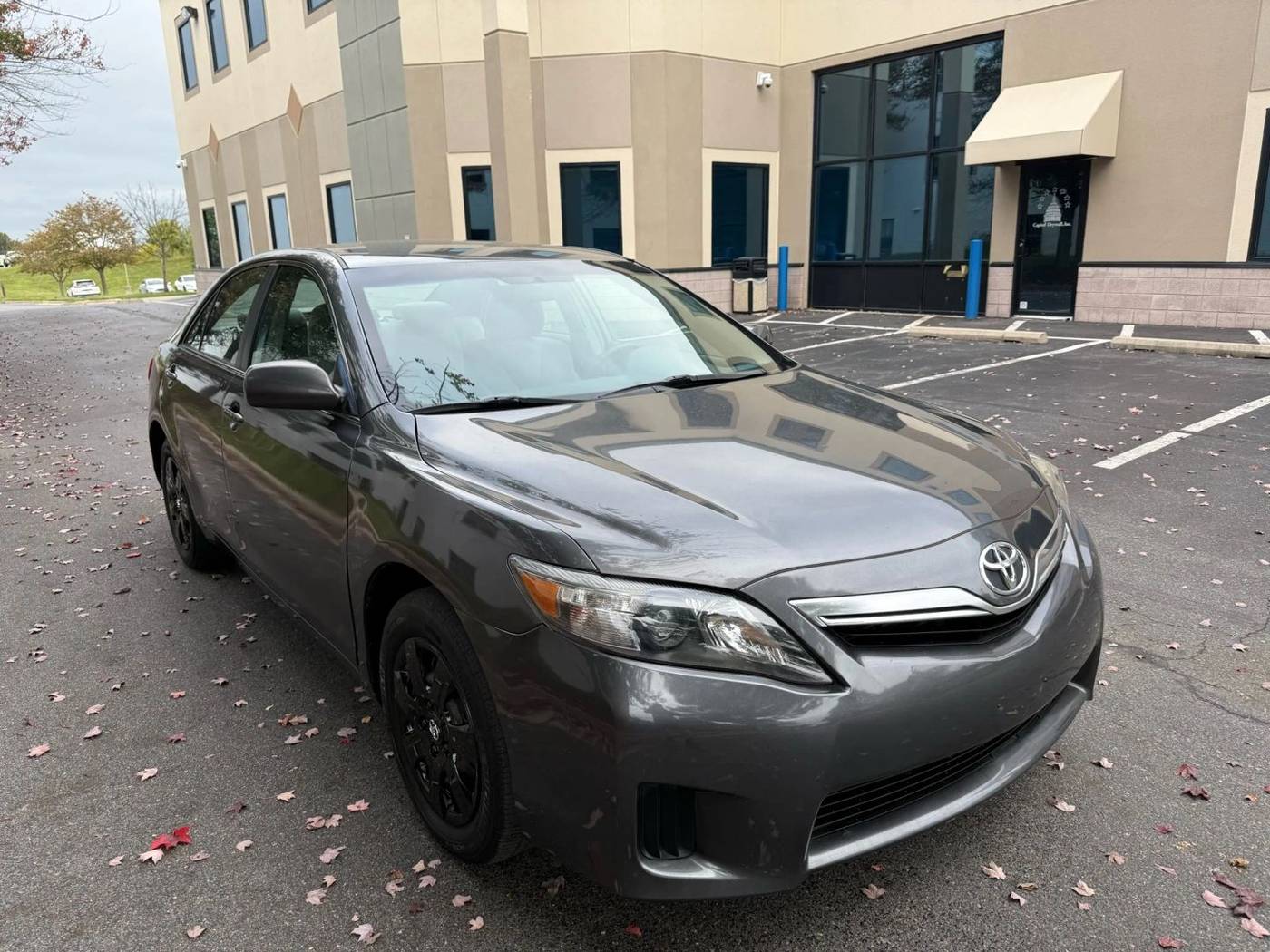 2010 Toyota Camry Hybrid — Sedan — 93,364 mi — Gaithersburg, MD
