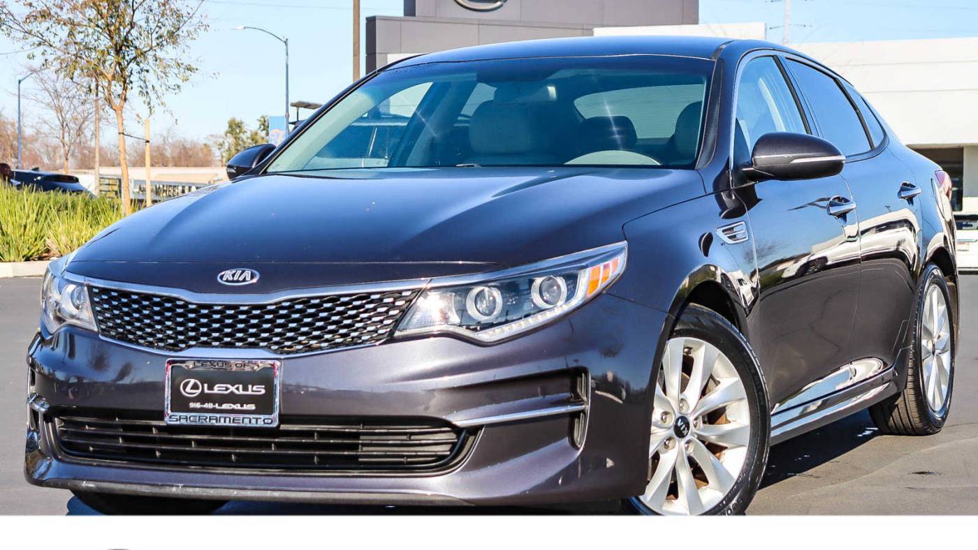 2017 Kia Optima EX — Sedan — 86,685 mi — Sacramento, CA