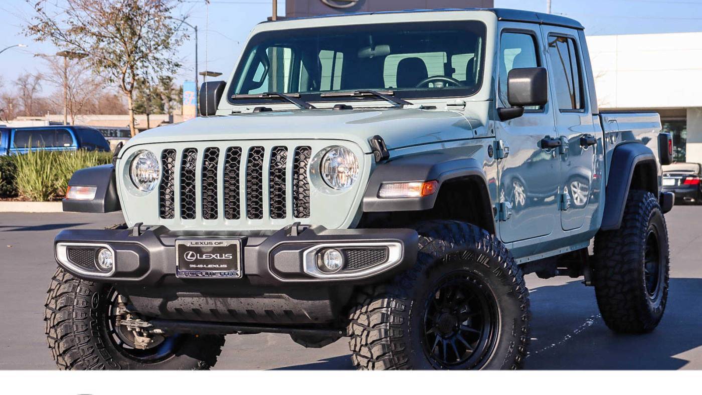 2023 Jeep Gladiator Sport — Pickup Truck — 9,305 mi — Sacramento, CA