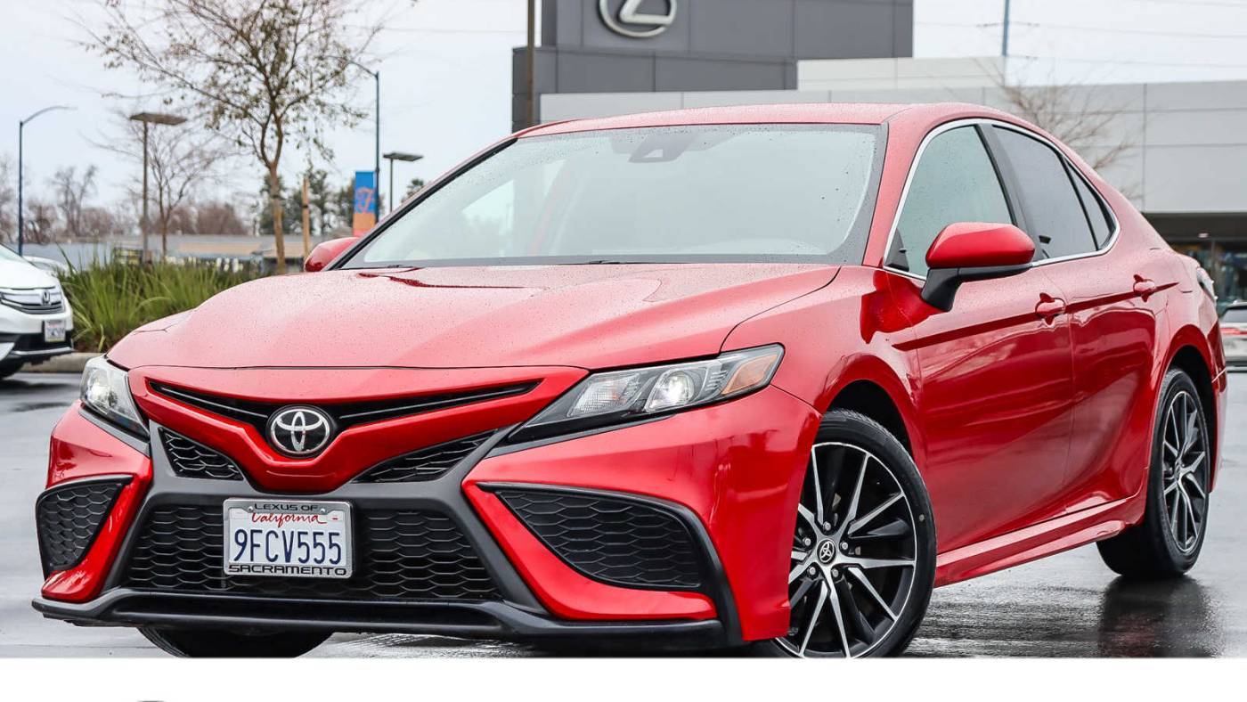 2021 Toyota Camry SE — Sedan — 102,762 mi — Sacramento, CA