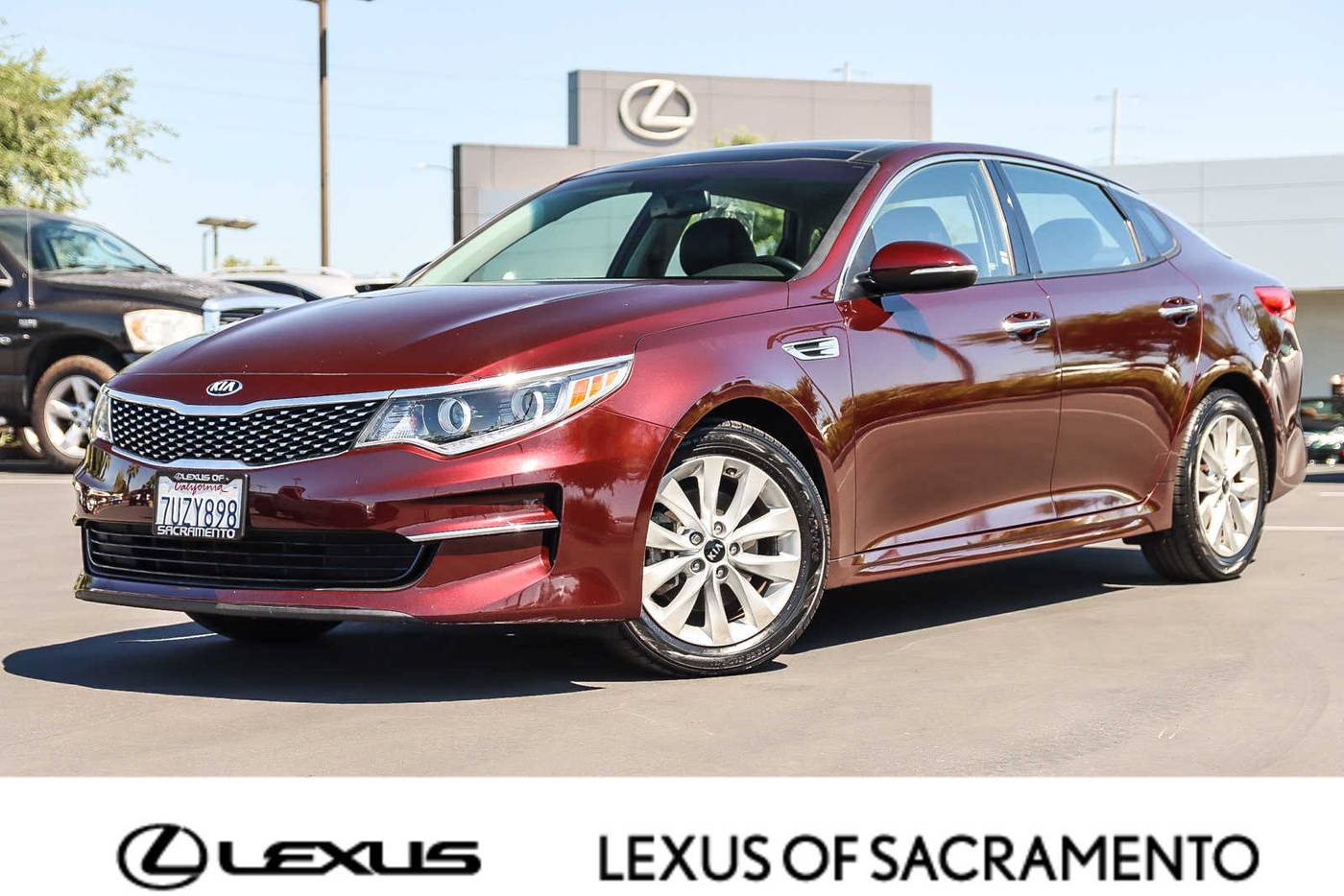 2016 Kia Optima EX — Sedan — 65,843 mi — Sacramento, CA