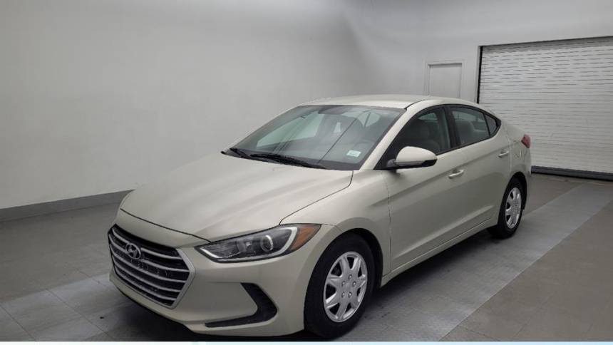 2017 Hyundai Elantra SE — Sedan — 64,467 mi — Columbia, SC