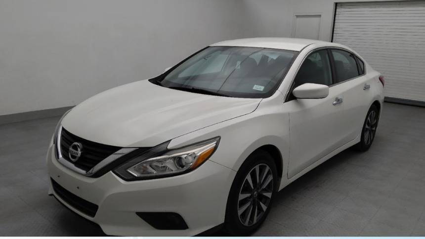 2017 Nissan Altima 2.5 SV — Sedan — 52,403 mi — Columbia, SC