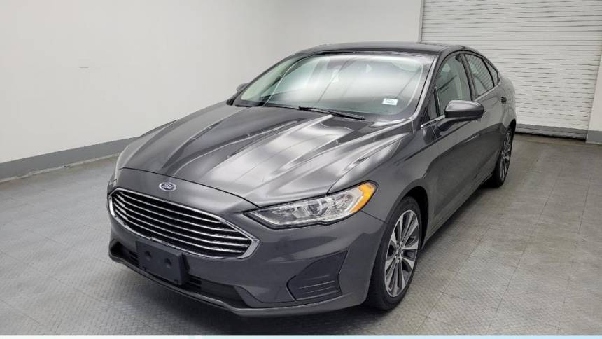 2019 Ford Fusion SE — Sedan — 99,998 mi — St. Louis, MO
