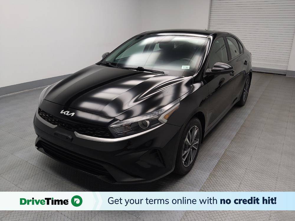 2022 Kia Forte LXS — Sedan — 23,714 mi — St. Louis, MO