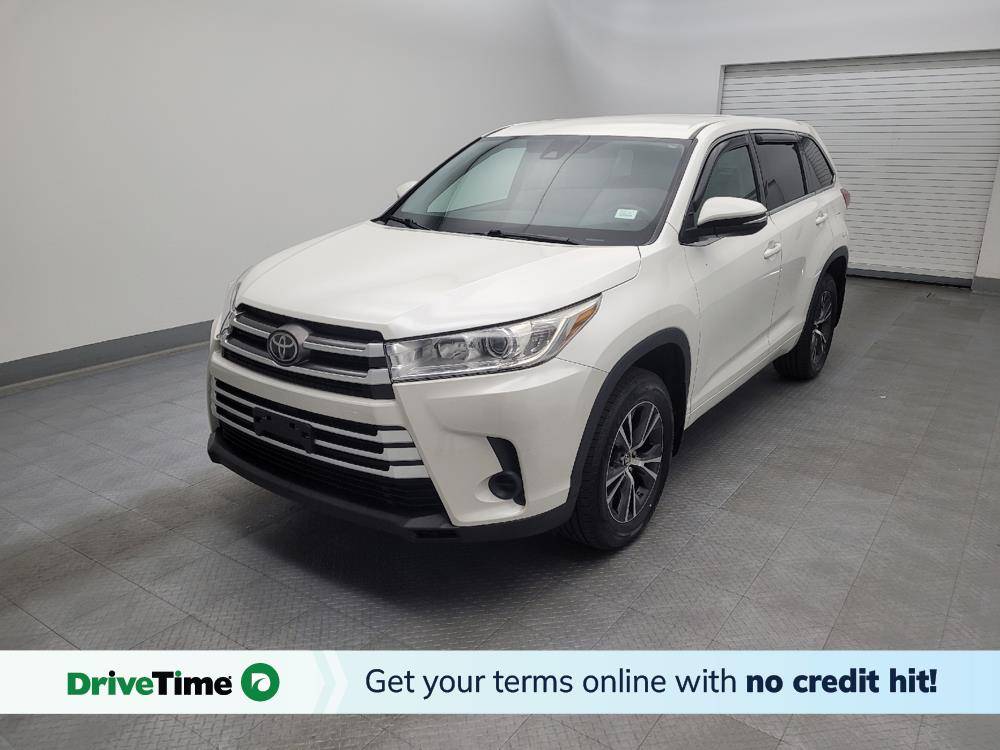 2017 Toyota Highlander LE V6 — SUV — 107,025 mi — St. Louis, MO