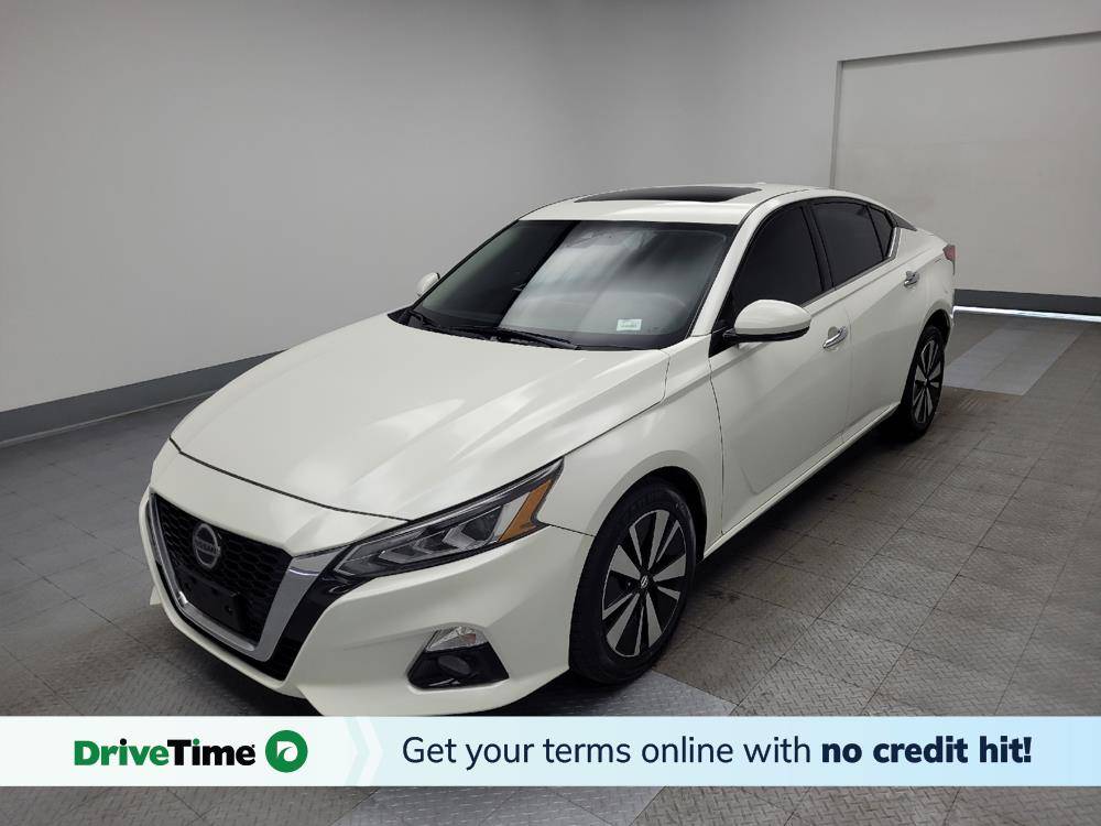 2020 Nissan Altima SV — Sedan — 81,859 mi — St. Louis, MO