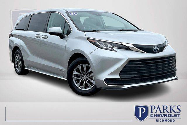 2021 Toyota Sienna LE — Minivan — 103,363 mi — Richmond, VA