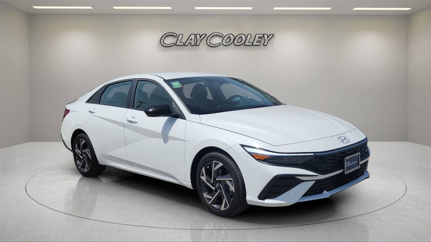 2025 Hyundai Elantra SEL Sport — Sedan — 748 mi — Mesquite, TX