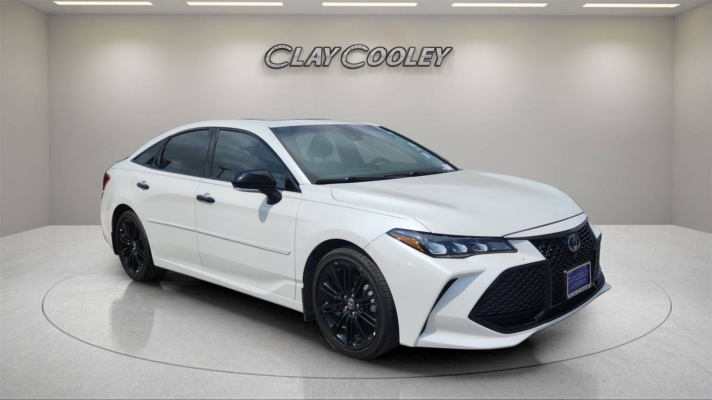 2022 Toyota Avalon Hybrid XSE Nightshade — Sedan — 22,211 mi — Mesquite, TX