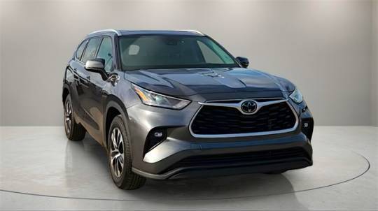 2022 Toyota Highlander XLE — SUV — 49,589 mi — Mesquite, TX