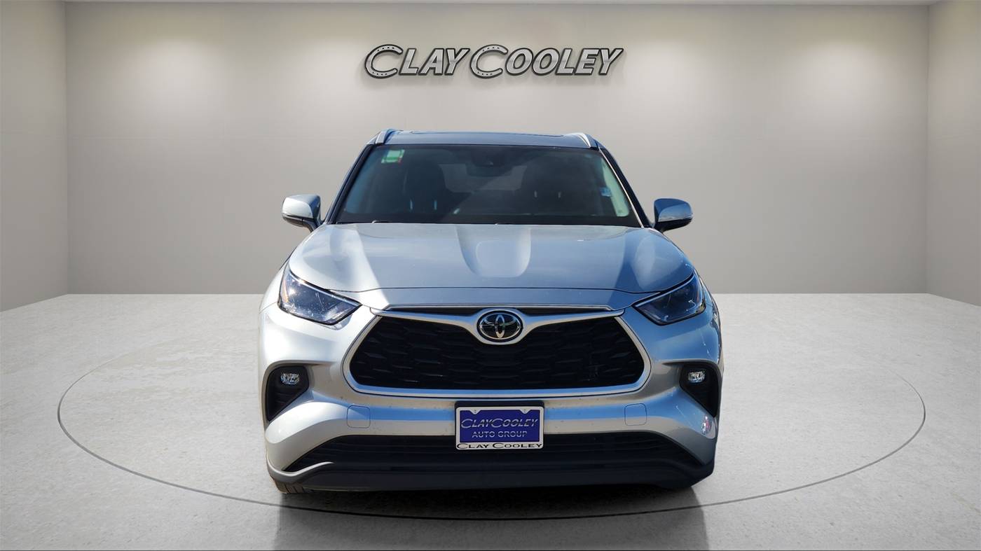 2022 Toyota Highlander XLE — SUV — 34,299 mi — Mesquite, TX