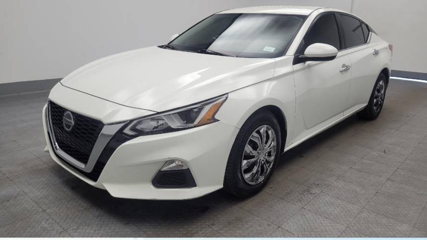 2020 Nissan Altima S — Sedan — 120,874 mi — Madison, TN