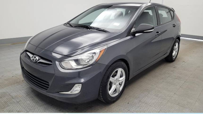 2013 Hyundai Accent SE — Hatchback — 70,873 mi — Madison, TN