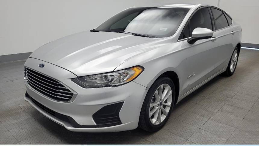 2019 Ford Fusion Hybrid SE — Sedan — 42,845 mi — Memphis, TN