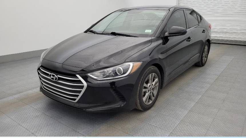 2017 Hyundai Elantra SE — Sedan — 98,658 mi — Bradenton, FL