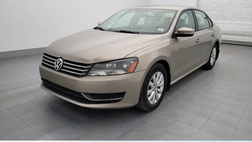 2015 Volkswagen Passat 1.8T Wolfsburg Ed. — Sedan — 114,278 mi — Clearwater, FL
