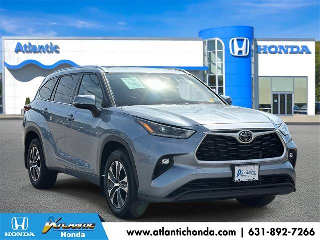 2021 Toyota Highlander XLE — SUV — 65,104 mi — Bay Shore, NY