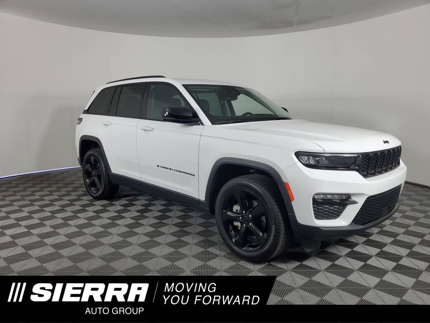 2023 Jeep Grand Cherokee Limited — SUV — 34,859 mi — Monrovia, CA