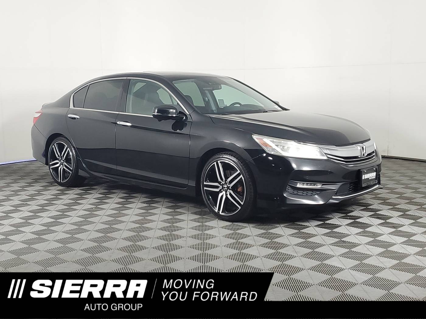 2017 Honda Accord Touring — Sedan — 138,670 mi — Monrovia, CA
