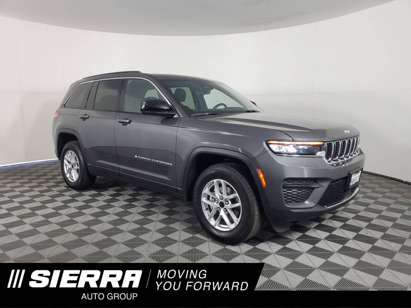 2025 Jeep Grand Cherokee Laredo X — SUV — 5,621 mi — Monrovia, CA