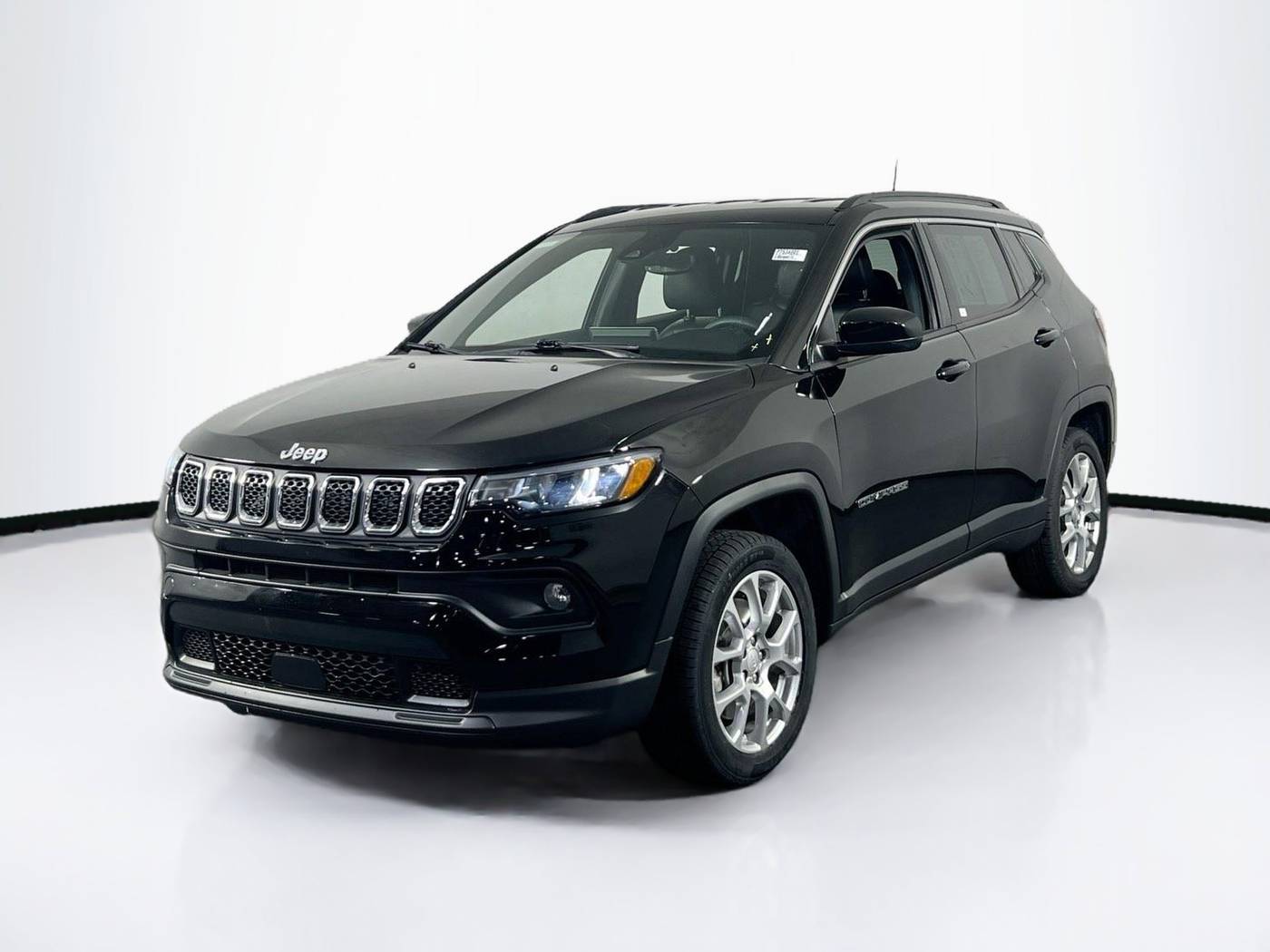 2023 Jeep Compass Latitude Lux — SUV — 30,459 mi — Exton, PA