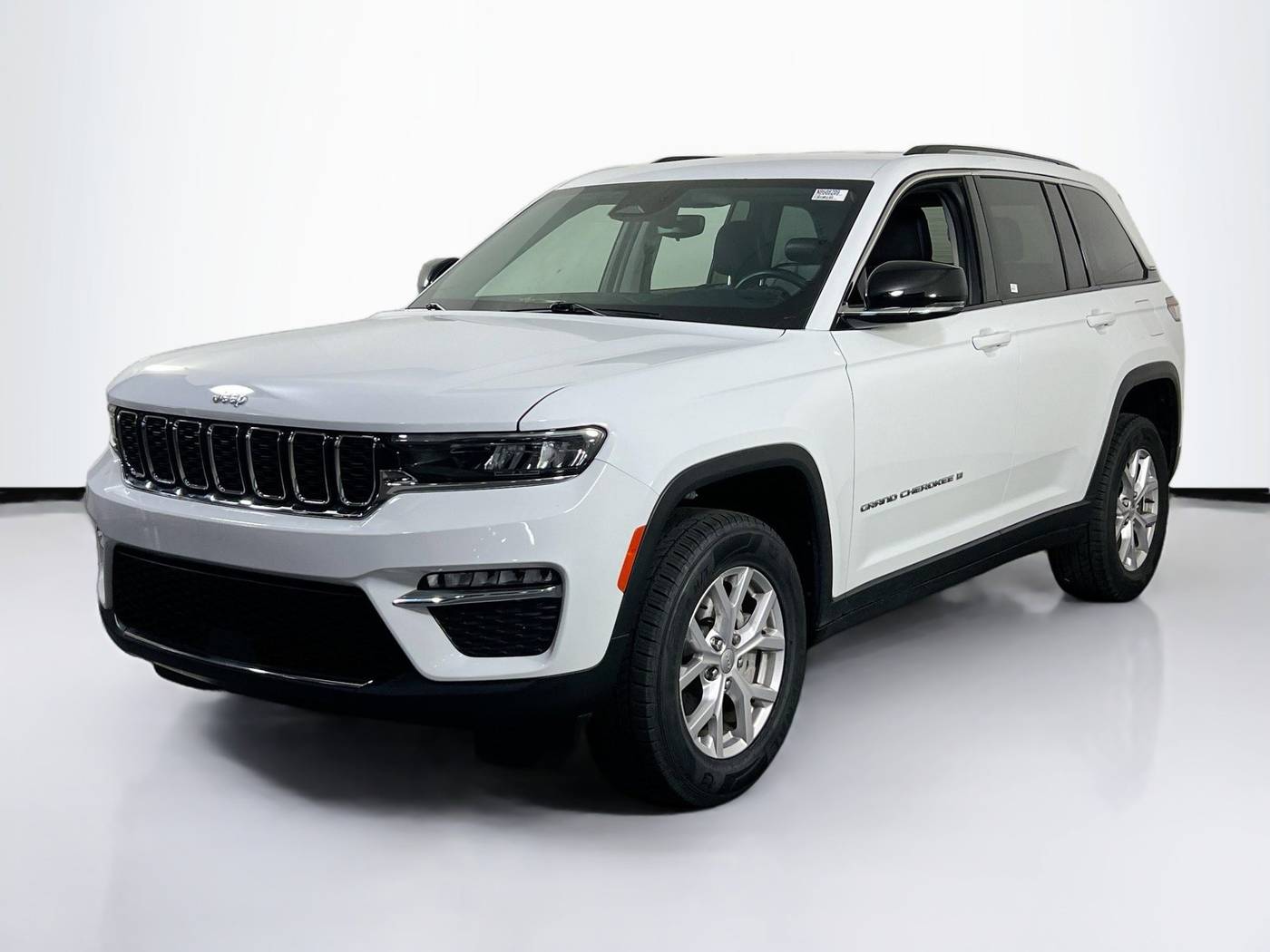 2022 Jeep Grand Cherokee Limited — SUV — 28,785 mi — Exton, PA