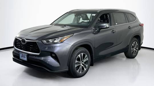 Used 2020 Toyota Highlander for Sale Near Me - TrueCar