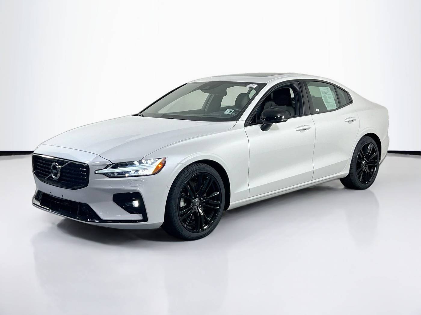 2022 Volvo S60 R-Design — Sedan — 11,006 mi — Exton, PA
