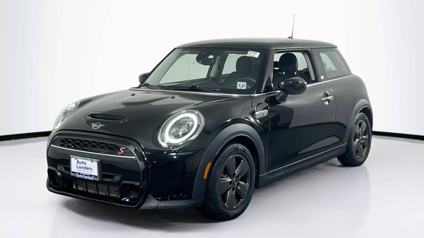 2022 MINI Hardtop Cooper S — Hatchback — 28,163 mi — Exton, PA