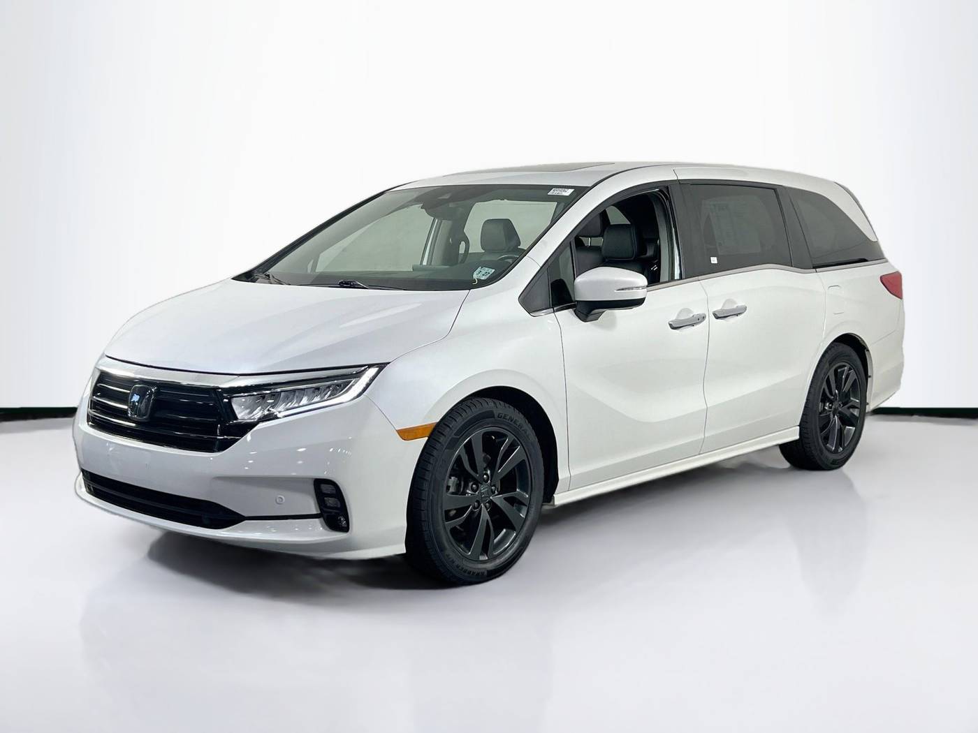 2022 Honda Odyssey Touring — Minivan — 30,946 mi — Exton, PA