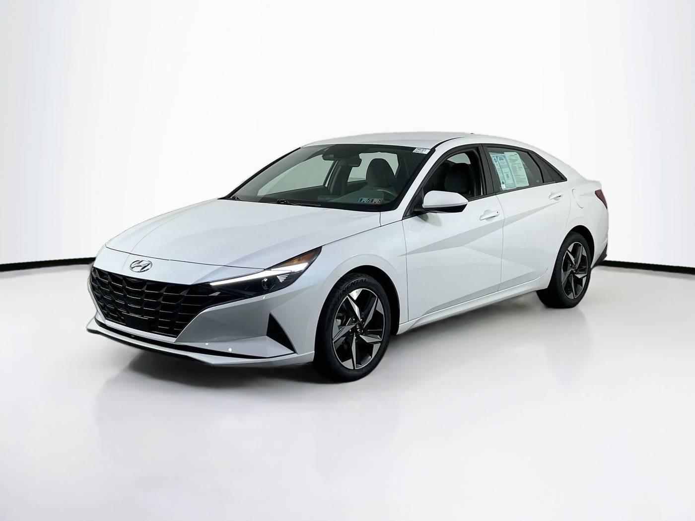 2023 Hyundai Elantra SEL — Sedan — 22,946 mi — Exton, PA