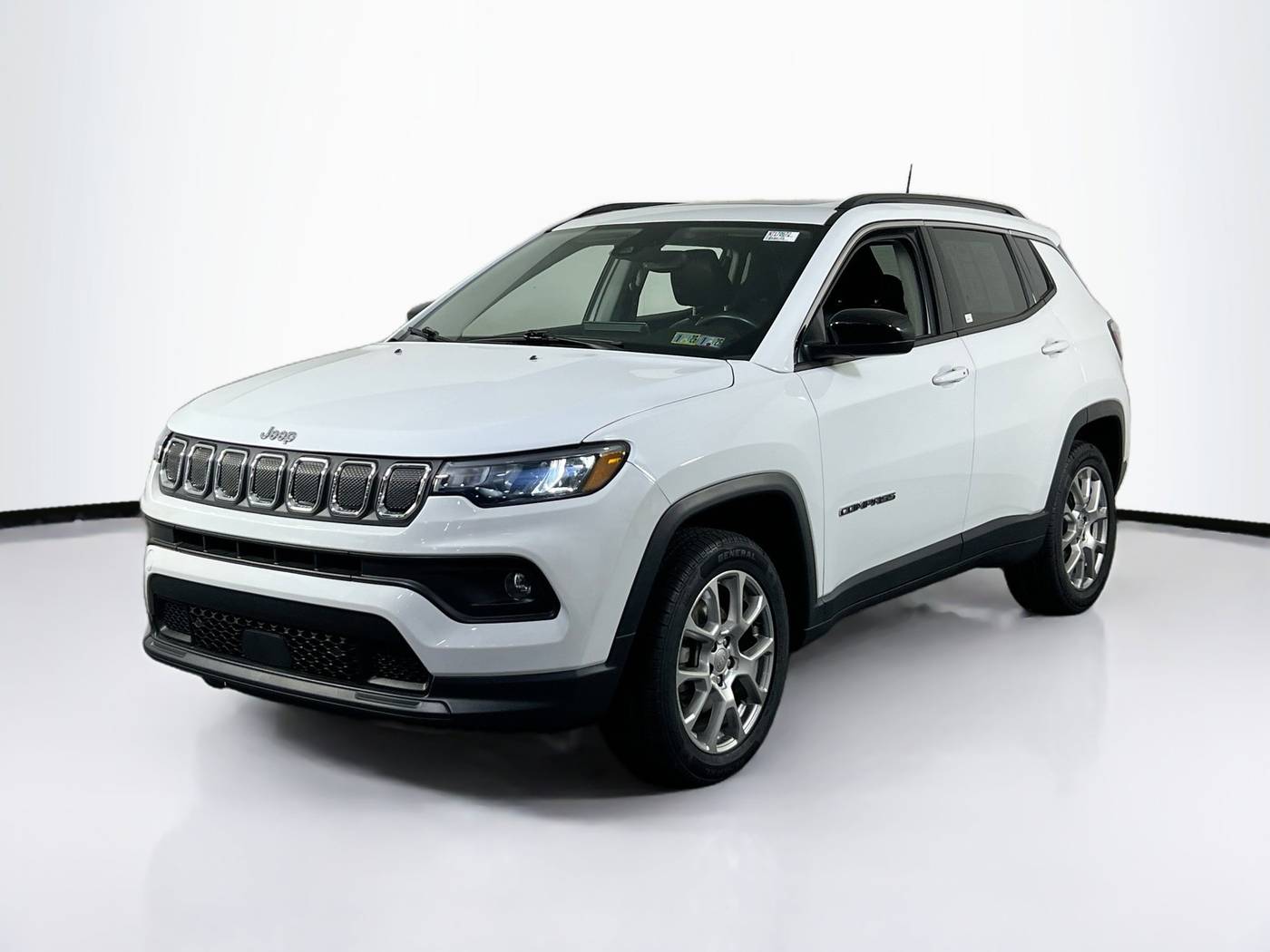 2022 Jeep Compass Latitude Lux — SUV — 22,420 mi — Exton, PA