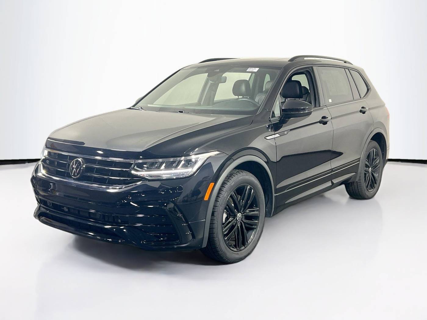 2022 Volkswagen Tiguan SE R-Line Black — SUV — 23,445 mi — Exton, PA