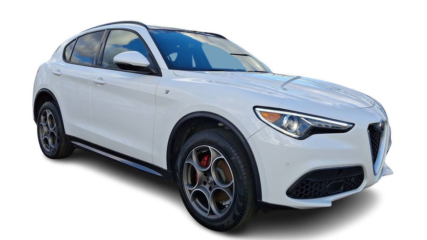 2022 Alfa Romeo Stelvio Ti — SUV — 31,695 mi — Willow Grove, PA