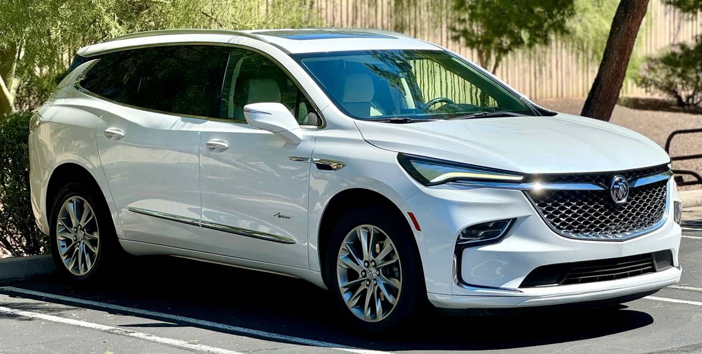 2023 Buick Enclave Avenir — SUV — 20,500 mi — Phoenix, AZ