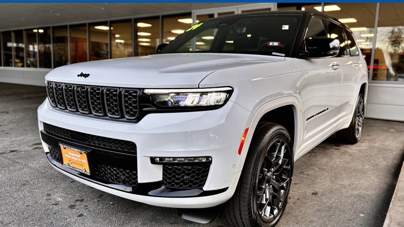 2024 Jeep Grand Cherokee Summit Reserve — SUV — 18,483 mi — Manchester, NH