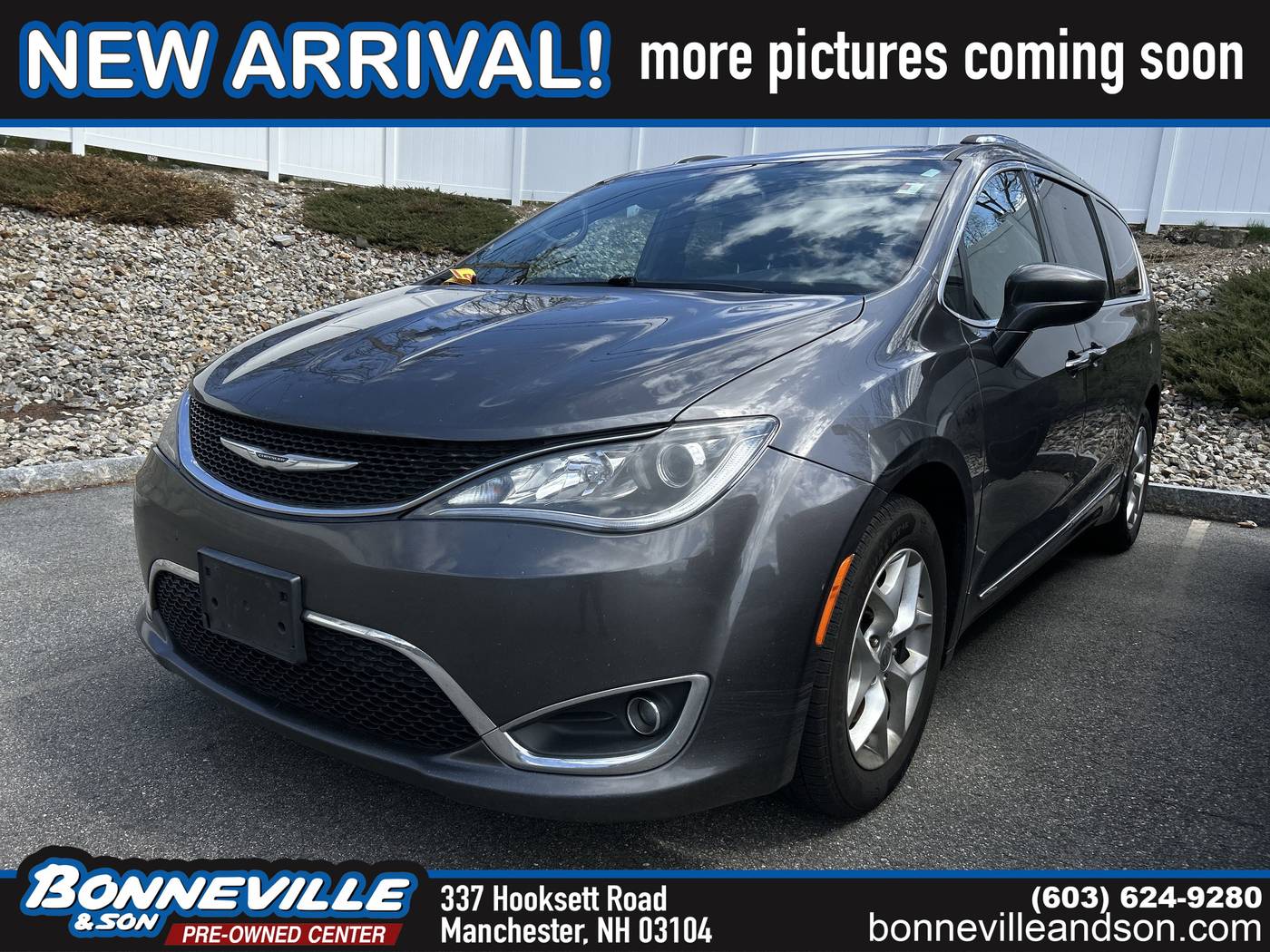 2020 Chrysler Pacifica Touring L — Minivan — 172,044 mi — Manchester, NH