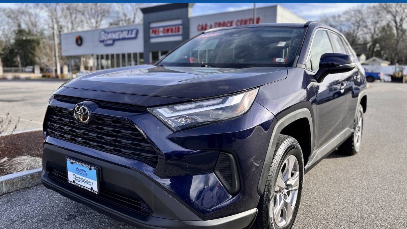2023 Toyota RAV4 XLE — SUV — 34,880 mi — Manchester, NH