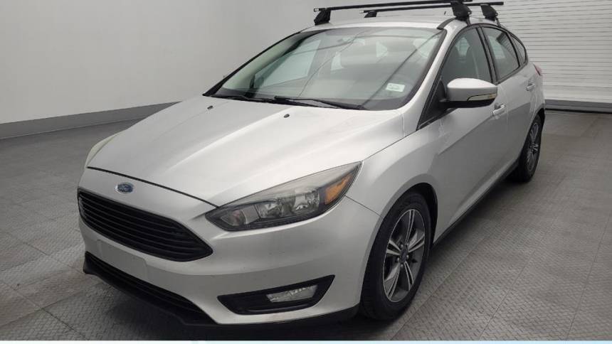 2016 Ford Focus SE — Hatchback — 93,188 mi — Jacksonville, FL