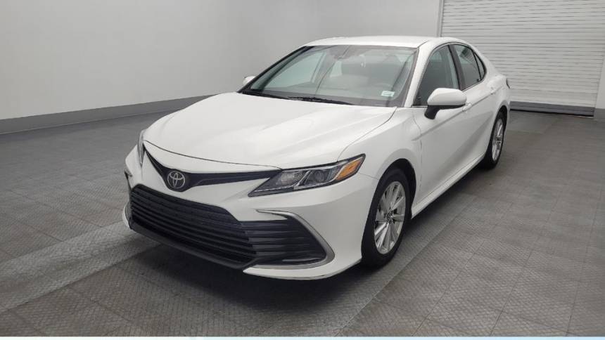 2021 Toyota Camry LE — Sedan — 60,952 mi — Kissimmee, FL