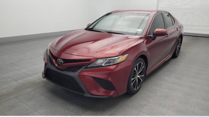 2018 Toyota Camry SE — Sedan — 56,200 mi — Kissimmee, FL