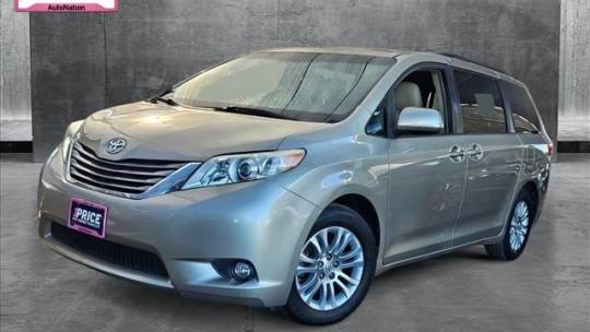 2017 Toyota Sienna XLE — Minivan — 51,468 mi — Fort Worth, TX
