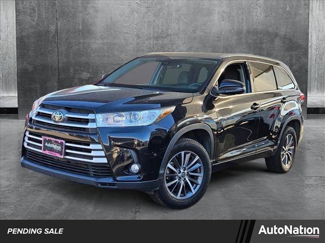 2018 Toyota Highlander XLE — SUV — 97,097 mi — Fort Worth, TX