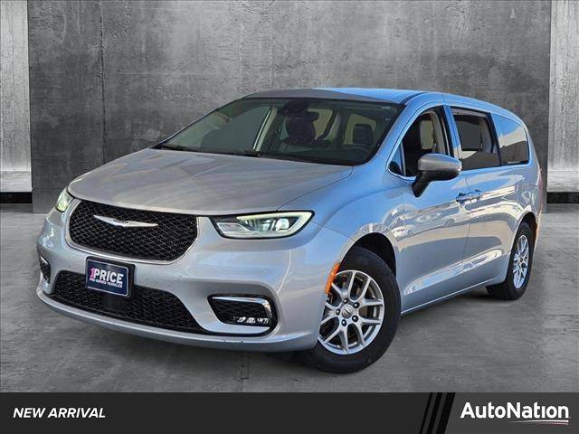 2023 Chrysler Pacifica Touring L — Minivan — 73,609 mi — Fort Worth, TX
