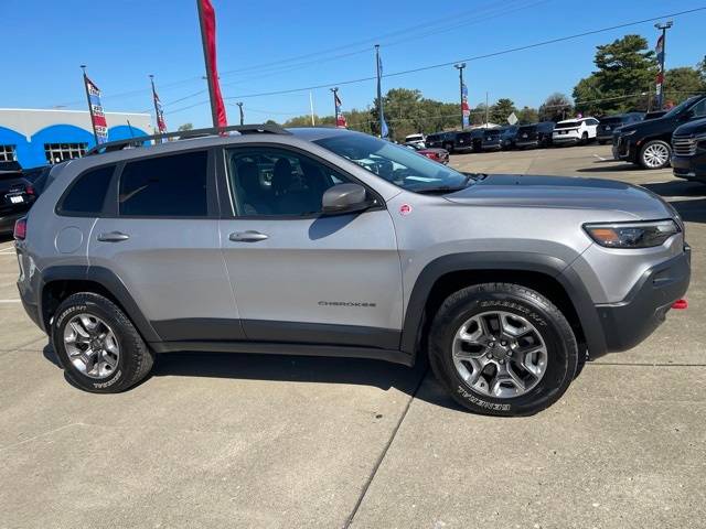 2019 Jeep Cherokee Trailhawk Elite — SUV — 30,332 mi — Zanesville, OH