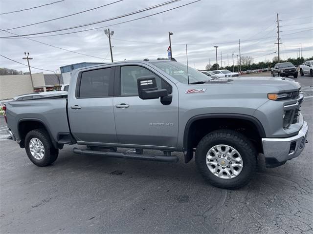 2024 Chevrolet Silverado 3500HD LT — Pickup Truck — 28,424 mi — Zanesville, OH