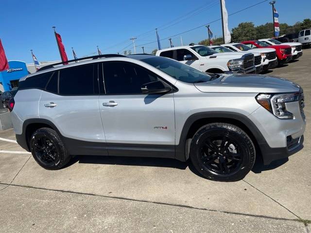 2022 GMC Terrain AT4 — SUV — 24,133 mi — Zanesville, OH