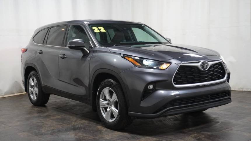 2022 Toyota Highlander LE — SUV — 61,574 mi — Boardman, OH